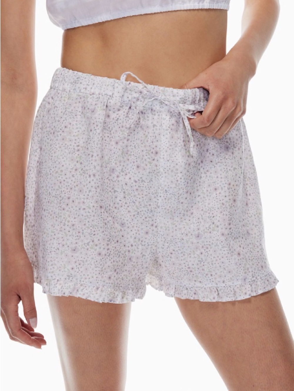 Wilfred Aritzia Garland Organic Linen Shorts HighWaist Ruffle Floral Birch Med